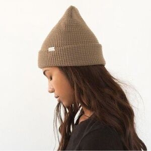 NEW Gigi Pip Marsh Waffle Knit Beanie
